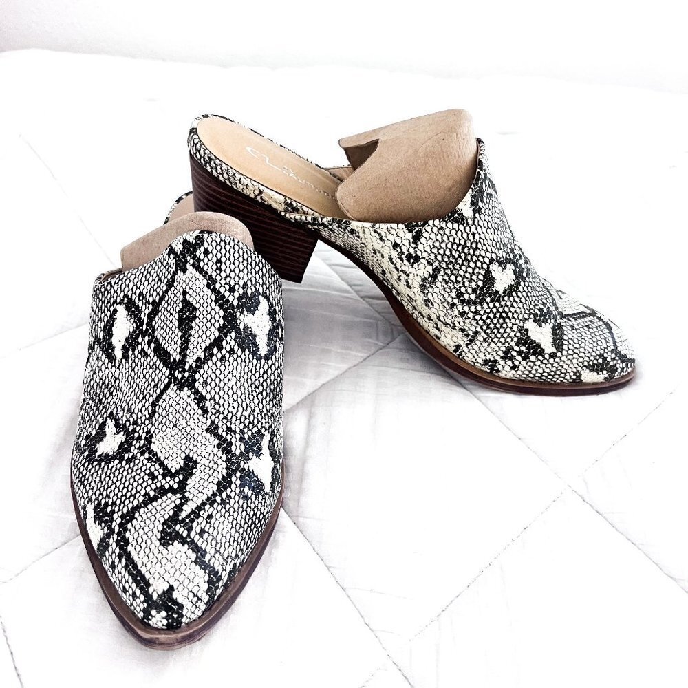 Chinese Laundry Catherin Mule - Snake - Picture 3 of 12